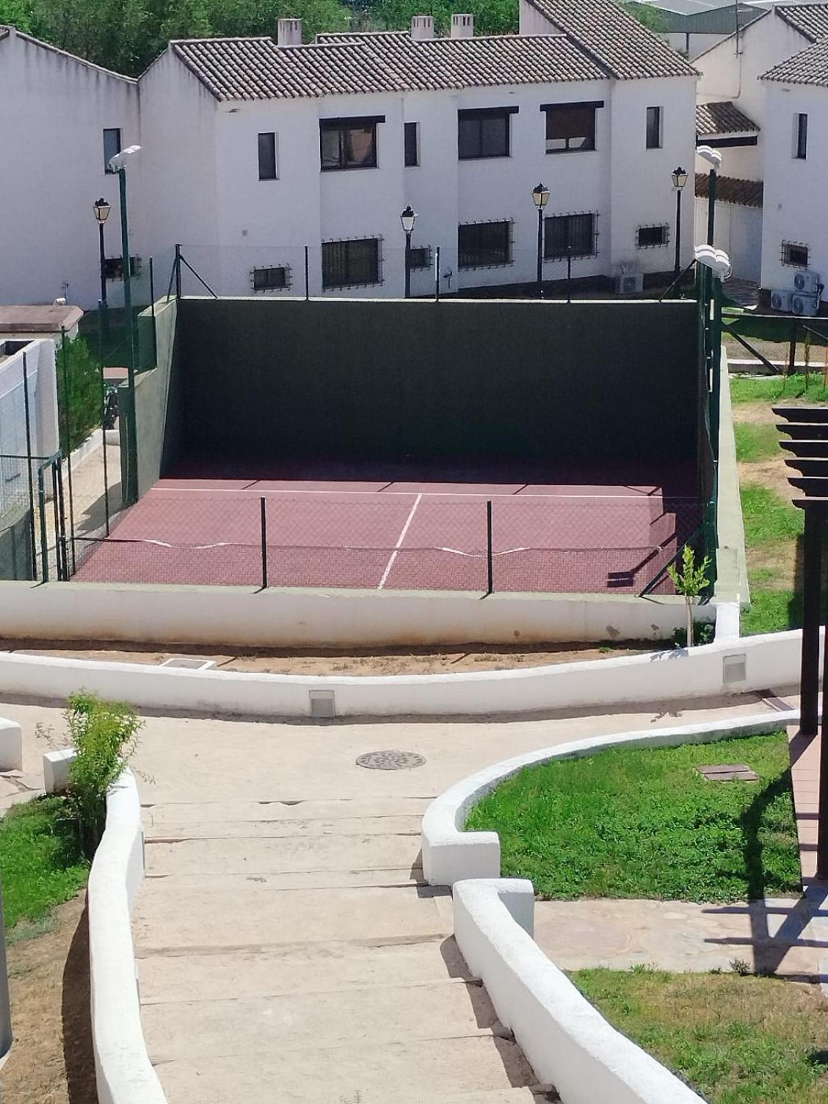 Suite En Sierramagna, Piscina Abierta El Ronquillo Exterior photo